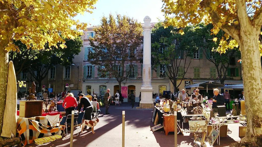 Irin Hotel Antibes 3*,